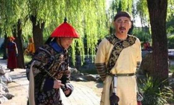 太监拿着拂尘是什么意思,为什么古代太监手里都拿个拂尘