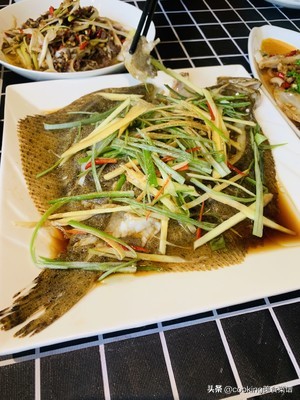 怎样清蒸多宝鱼好吃又简单窍门,怎么煮清蒸多宝鱼简单又好吃