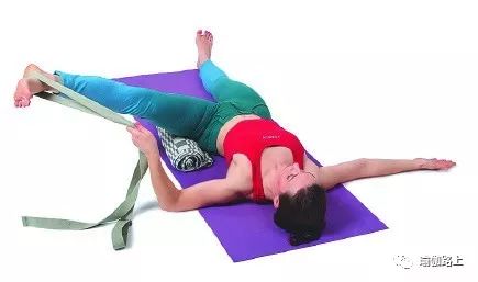 如何用瑜伽矫正x型腿,瑜伽式矫正o型腿最有效的动作