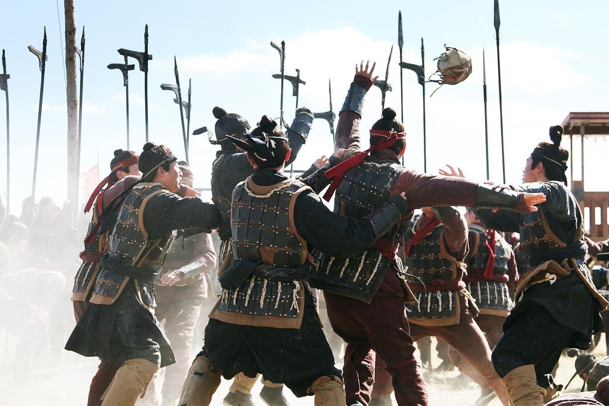 宋朝踢蹴鞠,宋朝蹴鞠运动