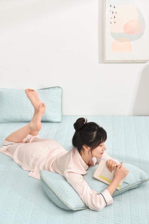 裸睡舒适柔软凉席,凉席冰丝席夏天专用可裸睡加厚