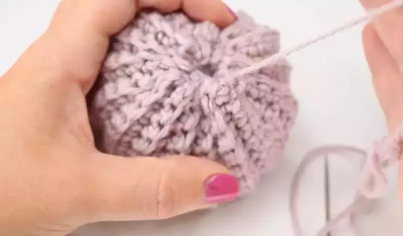 南瓜挂件钩针教程,钩针南瓜小挂件图解