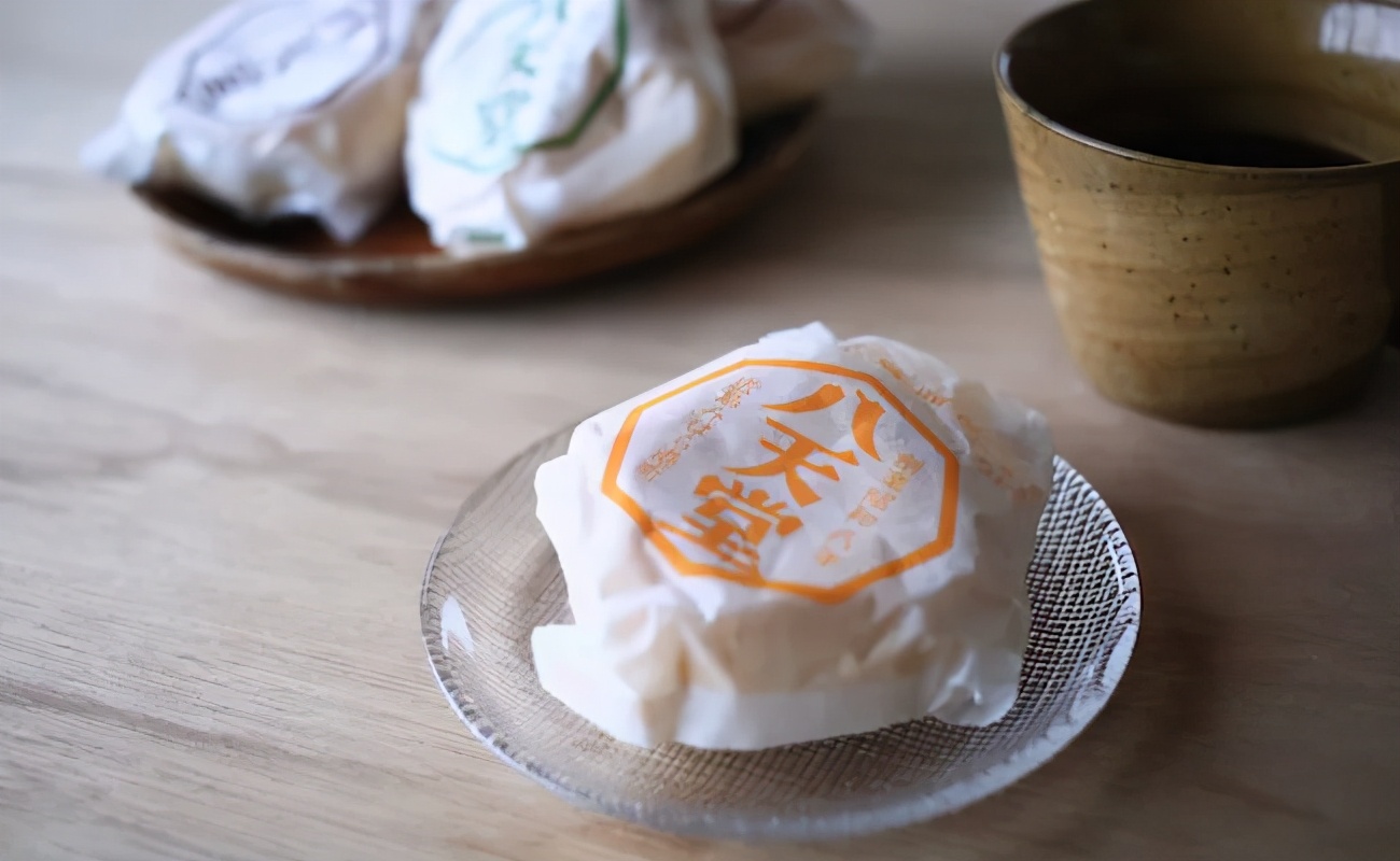 爆卖的“八天堂”竟然是家濒临破产的老字号商店！如何走出低谷？