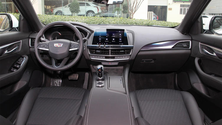 捷豹ct5怎么选,预算不到30万的车