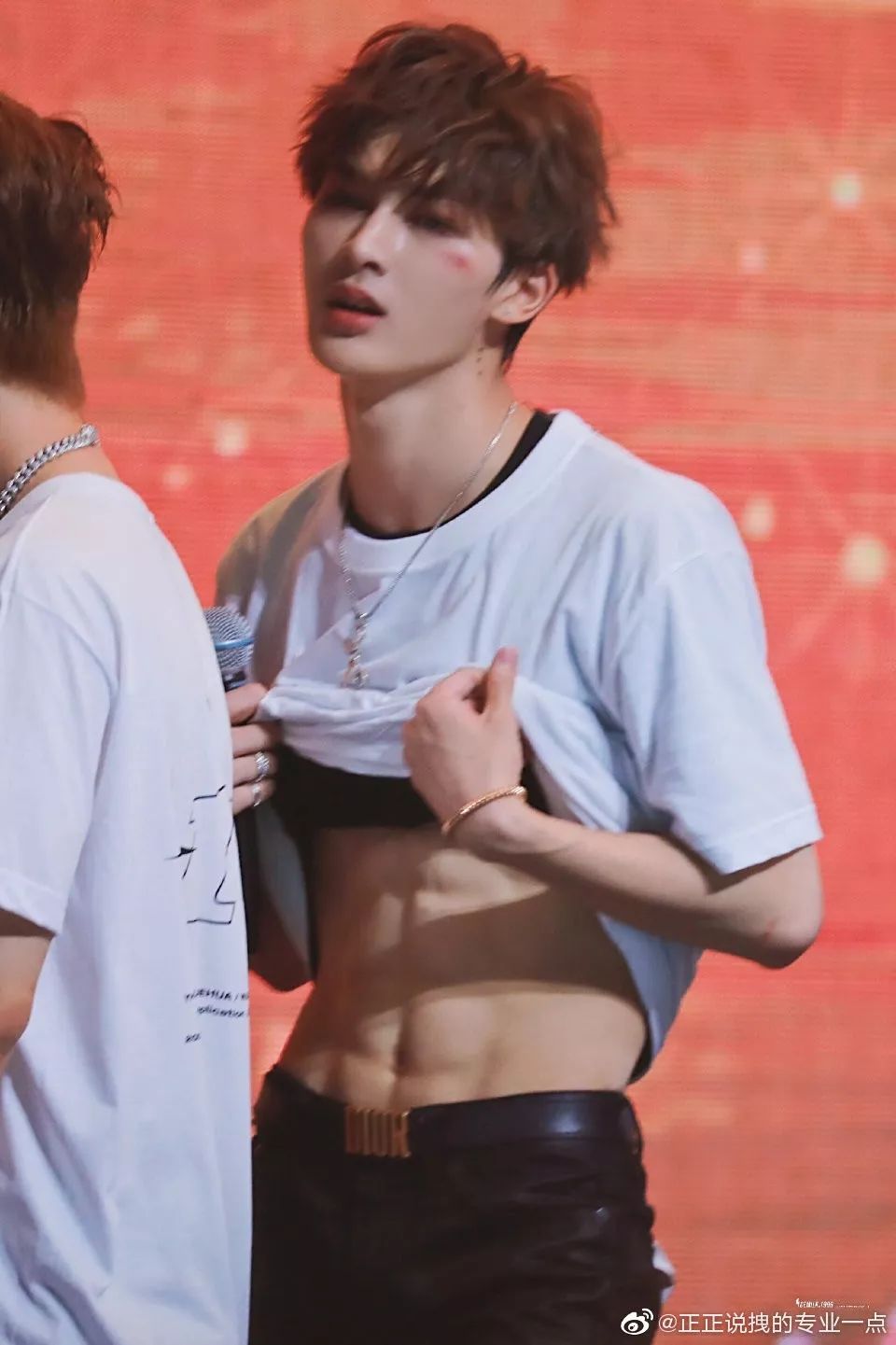 韩商言的腹肌,韩商言腹肌杀