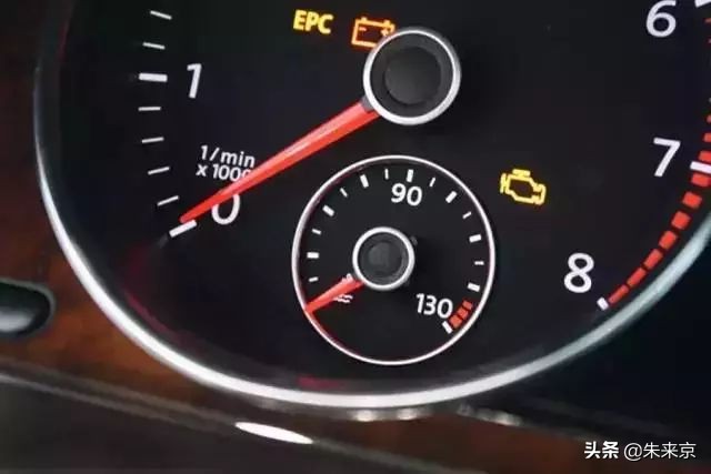 发动机开锅跟驾驶有关吗,发动机开锅了冒白烟是什么原因