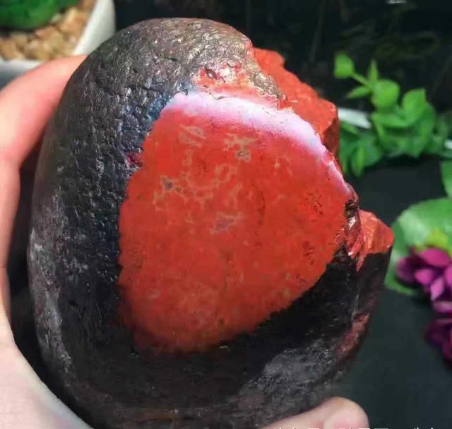 切勿盲目的自信谨防上当受骗,如何避免南红的假货