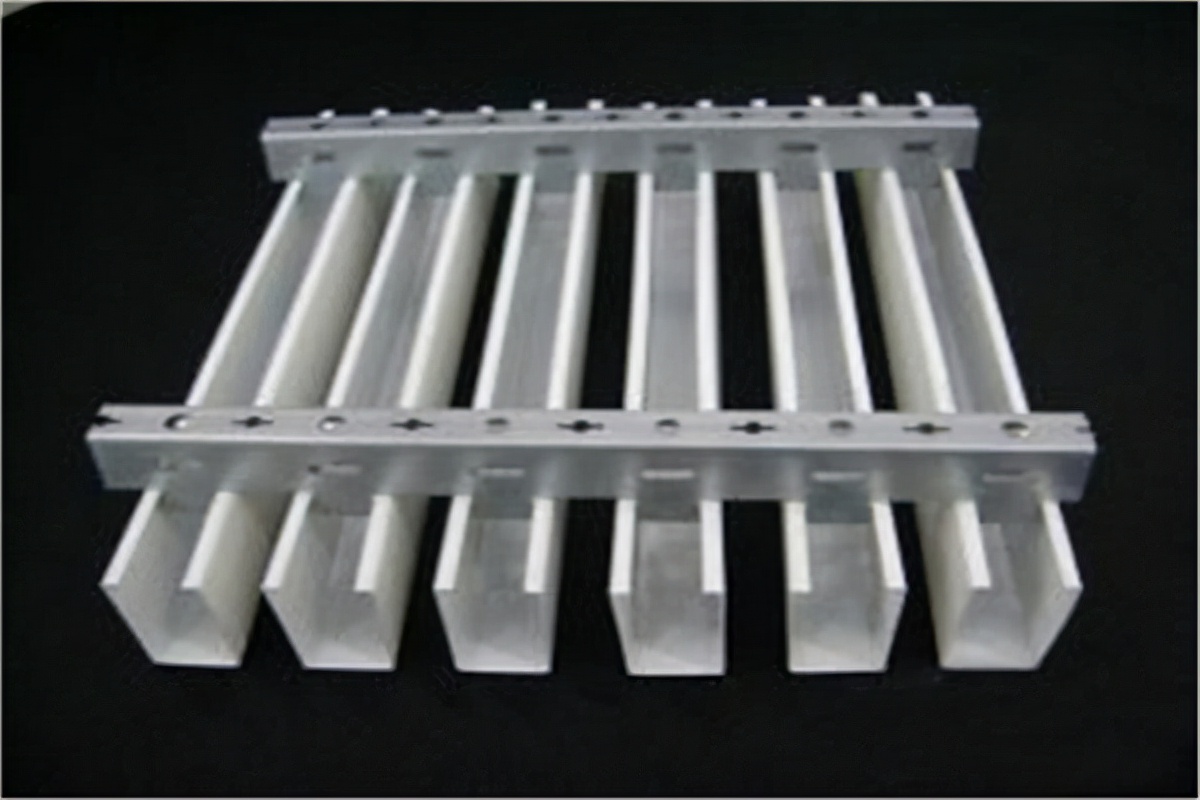 铝方通价格多少钱一平方合适,铝方通人工价多少钱一平方