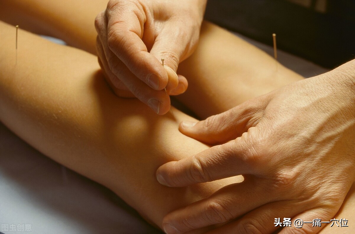 颈椎突出按什么穴位有效,颈椎压迫手麻按摩哪个穴位好得快