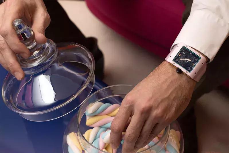 稀奇古怪手表,腕表盘点六款烂大街的手表