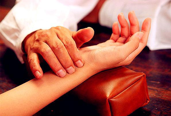 十个女人九个寒的表现,十个女人九个寒怎么办