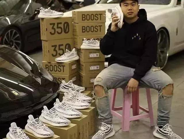 球鞋是如何炒作起来的,为什么球鞋能炒得那么贵