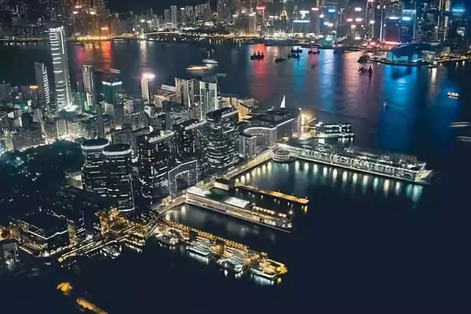 李嘉诚发家靠九龙仓码头吗,李嘉诚是什么时候收购九龙仓