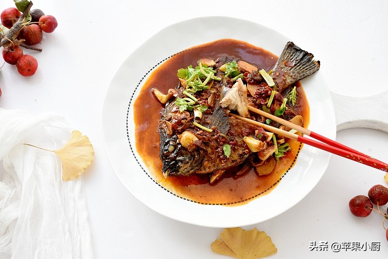 简单又好吃的炖鱼做法,微辣炖鱼