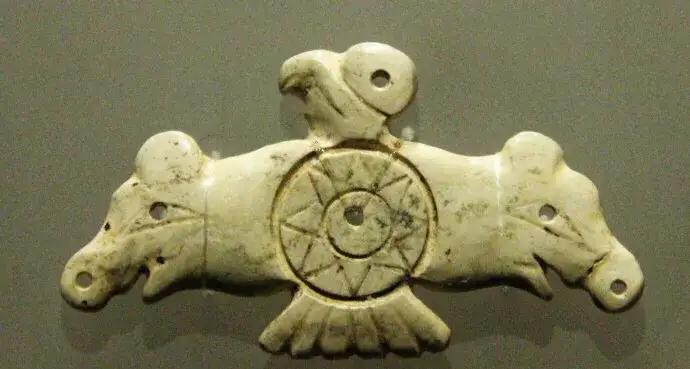 和田玉密度大还是翡翠密度大,青海玉密度高还是和田玉密度高