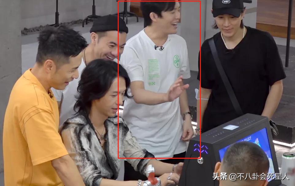 李云迪打游戏,李云迪玩游戏