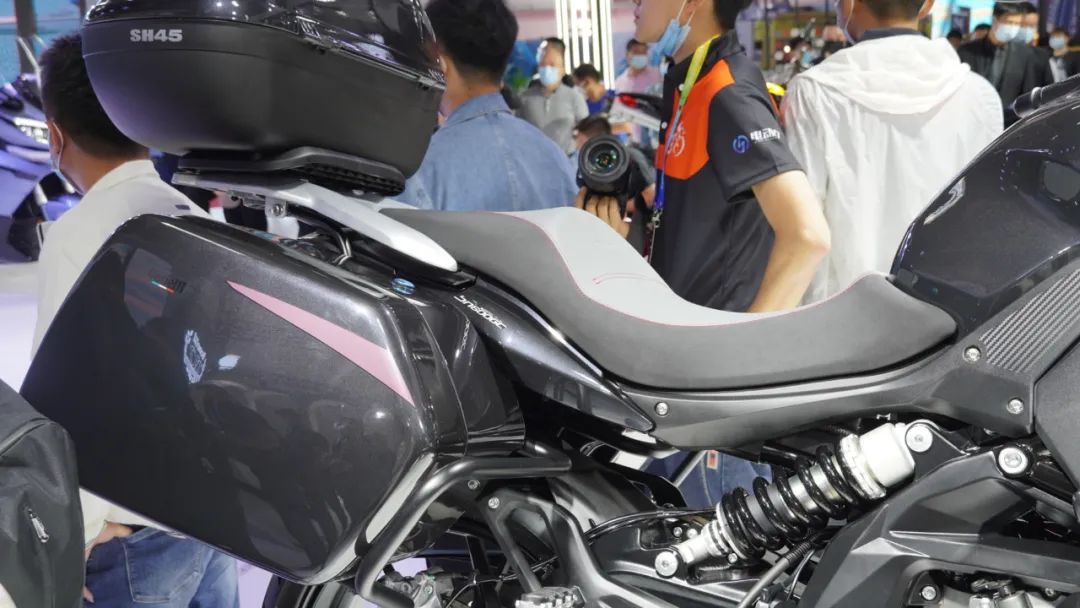 北京车展|赛250公布售价19999元/贝纳利黄巡5.98万,1200GT9.98万