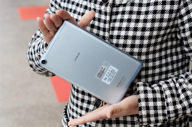 荣耀平板5的优缺点,gputurbo技术加持与高通对比