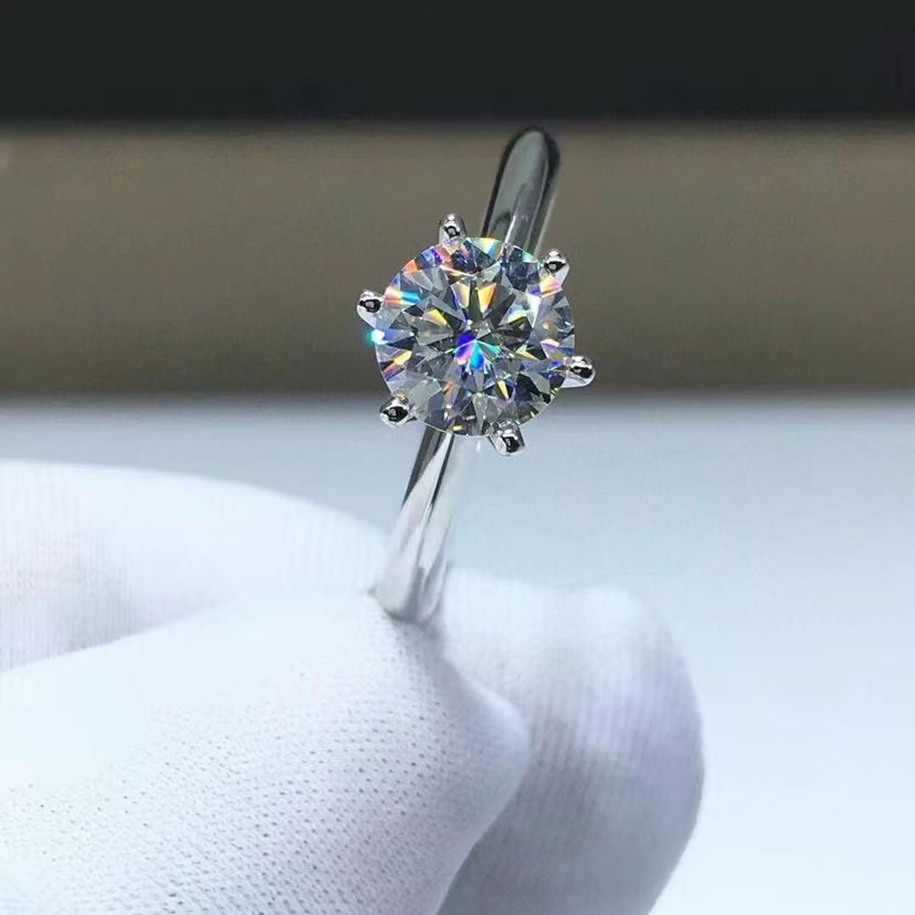 比钻石还要稀有的宝石有哪些,像钻石的便宜的宝石有哪些