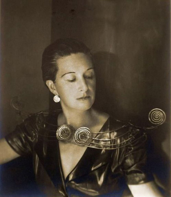 亚历山大考尔德,亚历山大·考尔德的雕塑作品