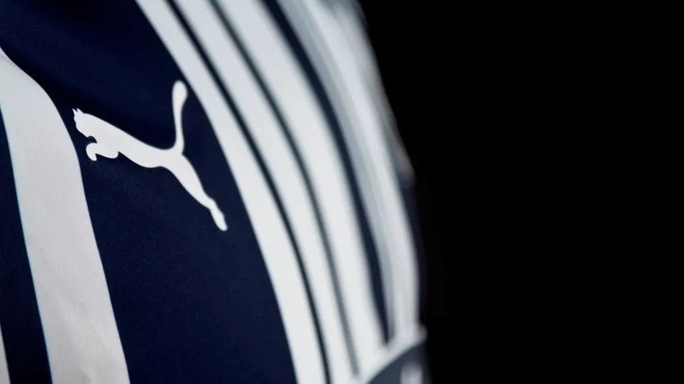 西布朗重返英超,新英格兰2021主场球衣