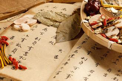 一个小妙招治痔疮无痛苦不手术,轻微痔疮能用中药治疗吗