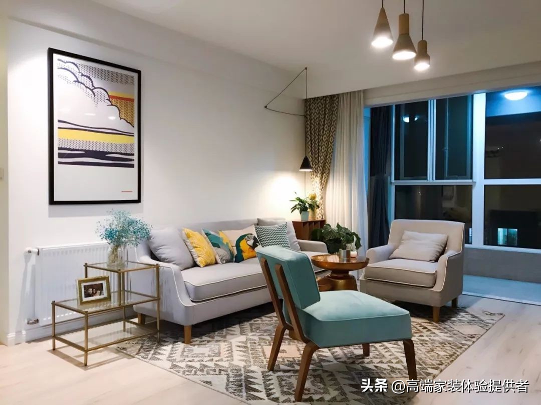 如何选择客厅灯吸顶灯,如何选择客厅的灯尺寸