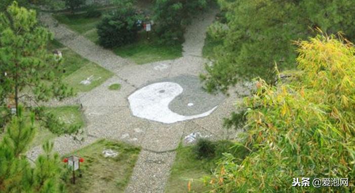 韶关野温泉旅游精品攻略,韶关新丰江源温泉旅游度假山庄