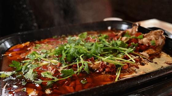 停不住嘴！南片区这家酒楼，客人一点这道菜几层楼都闻得见！