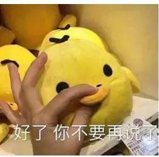 大小胸穿t恤对比,同款衣服平胸和胸大的对比