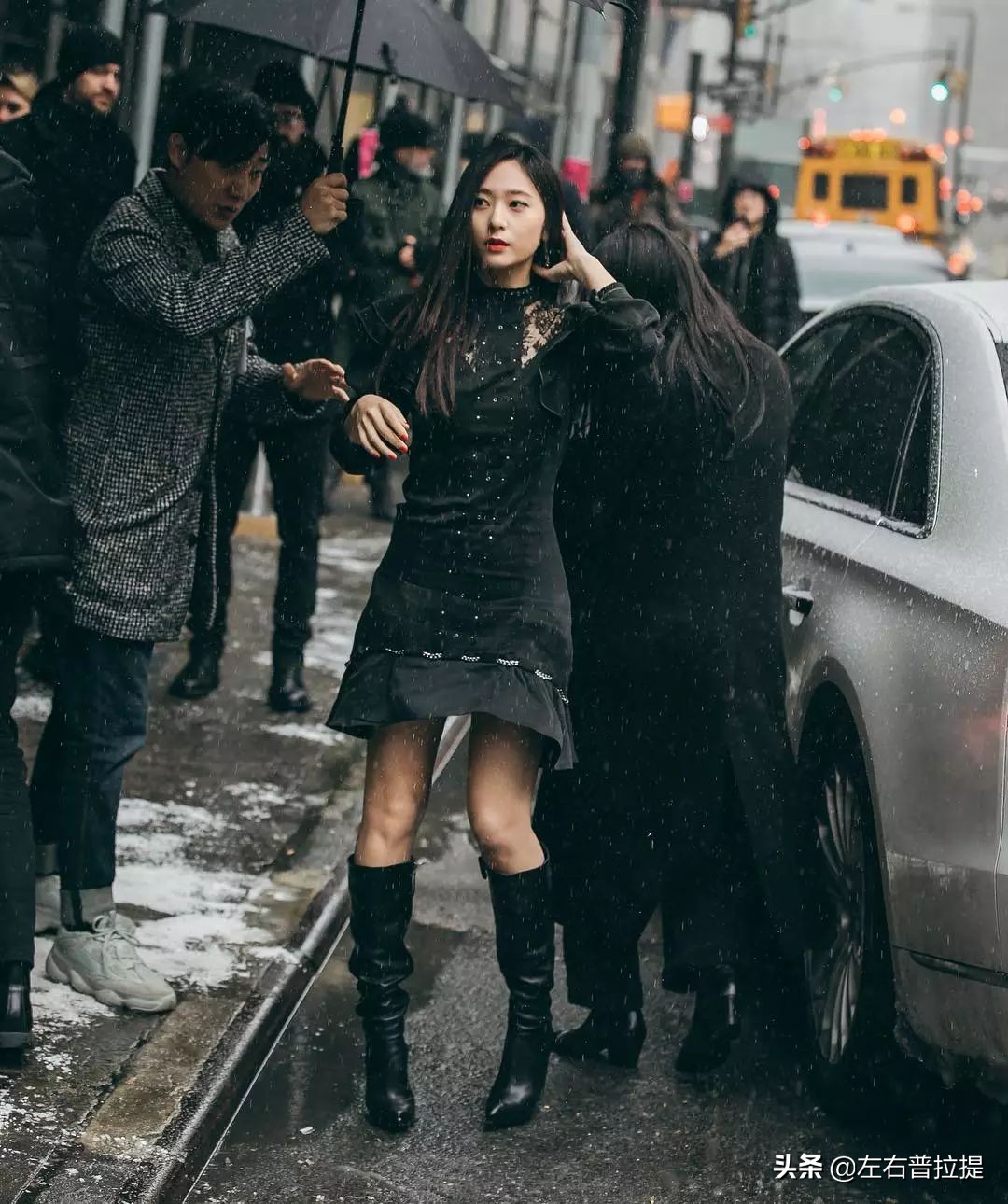 胖秀晶假胯宽训练,郑秀晶马甲线训练方法