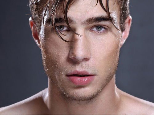 女生洗面奶推荐排行榜混合肌肤,女生的洗面奶推荐控油保湿