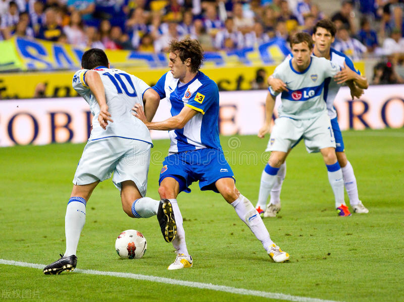 “医生，我一在豪门呆着就不舒服”盘点那些在豪门踢不出来的巨星