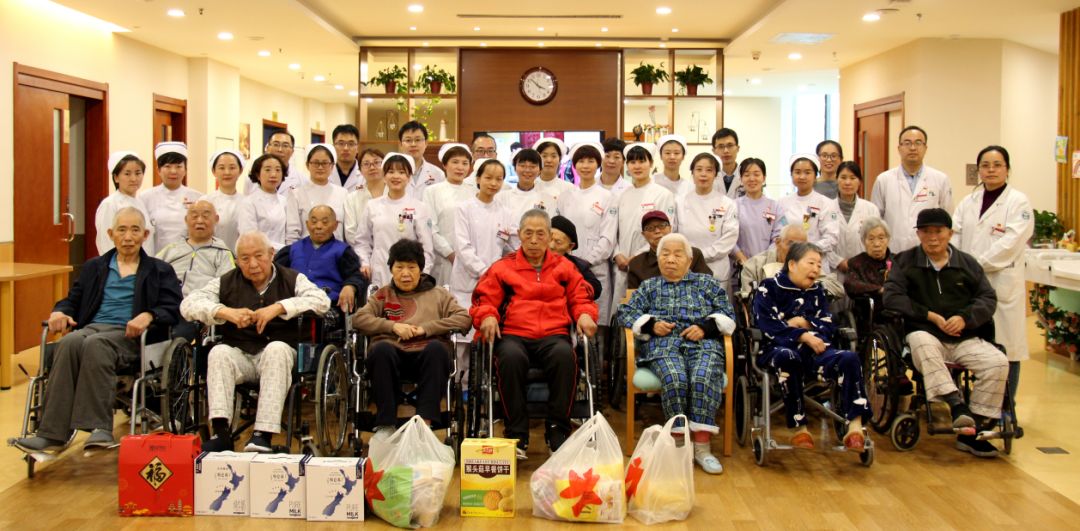 乐居长者屋,长者尽享三甲医院多科专家联合会诊的便利