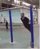 社会丨撞树、火烧、上吊…我国中老年硬核养生法，究竟有多野？