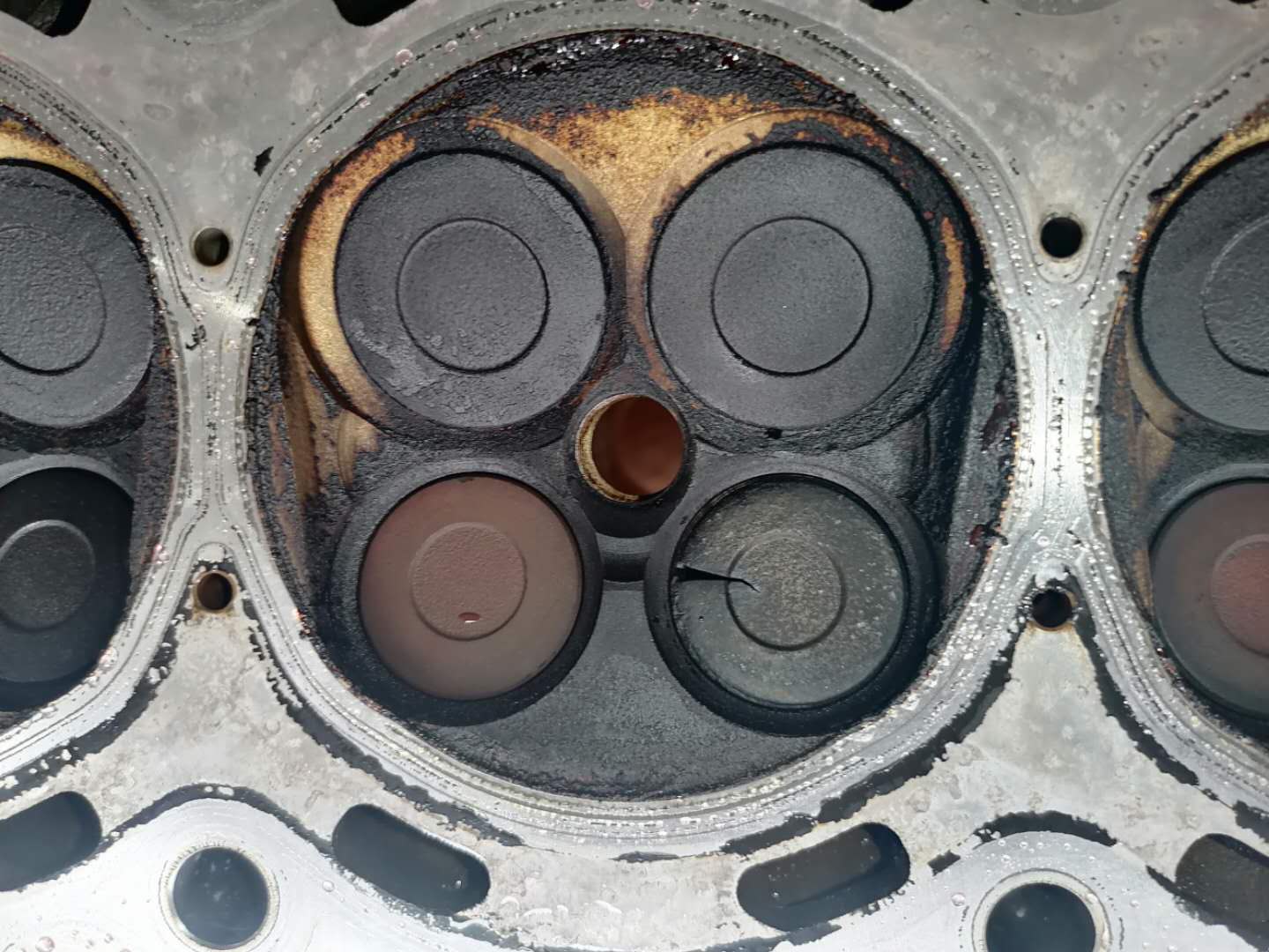 北汽幻速拆过飞轮就打不着火了,北汽幻速大修三次