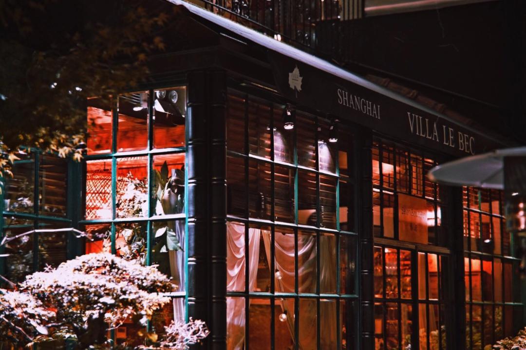 【有情有意】一盏灯,点亮“购物天堂”的传奇