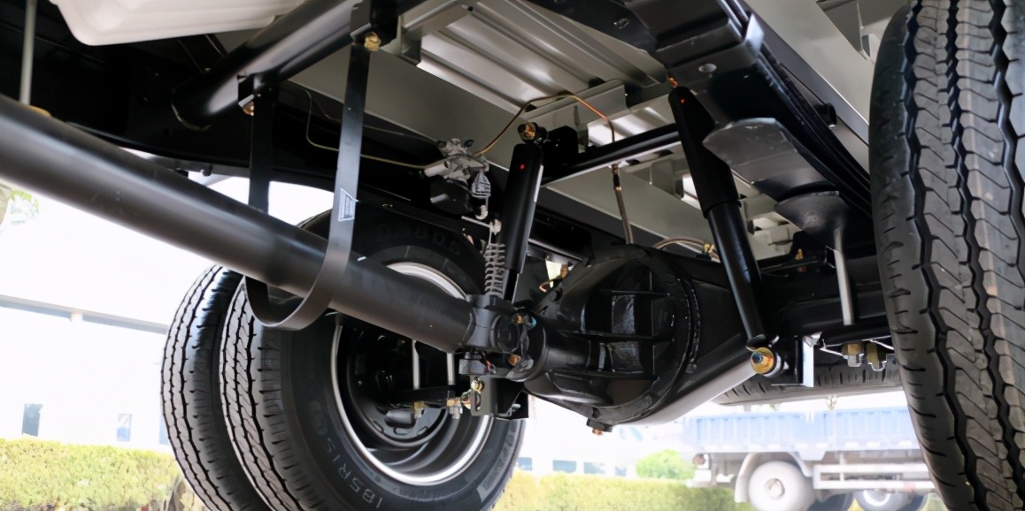 开货拉拉用哪种小皮卡好,既能拉货又能载人的皮卡推荐