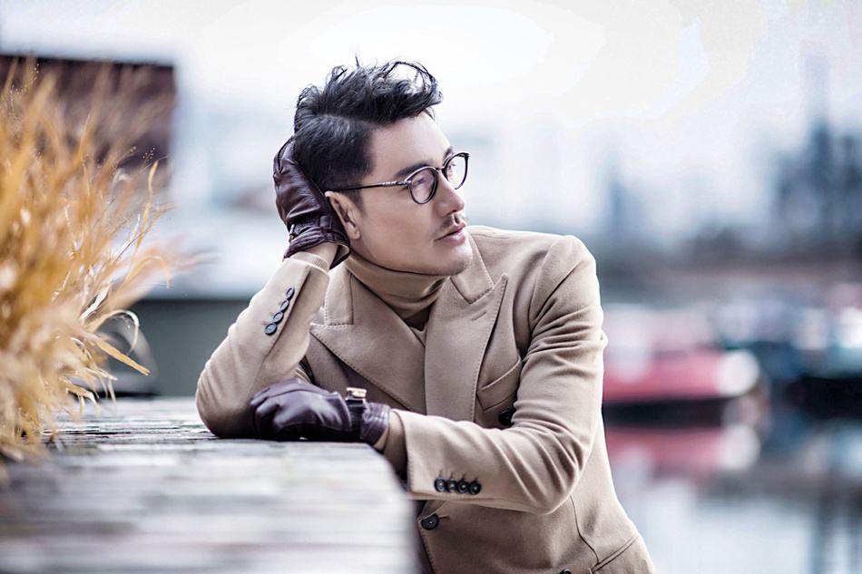 中国男模胡兵近照,中国第一男模胡兵年轻时的照片