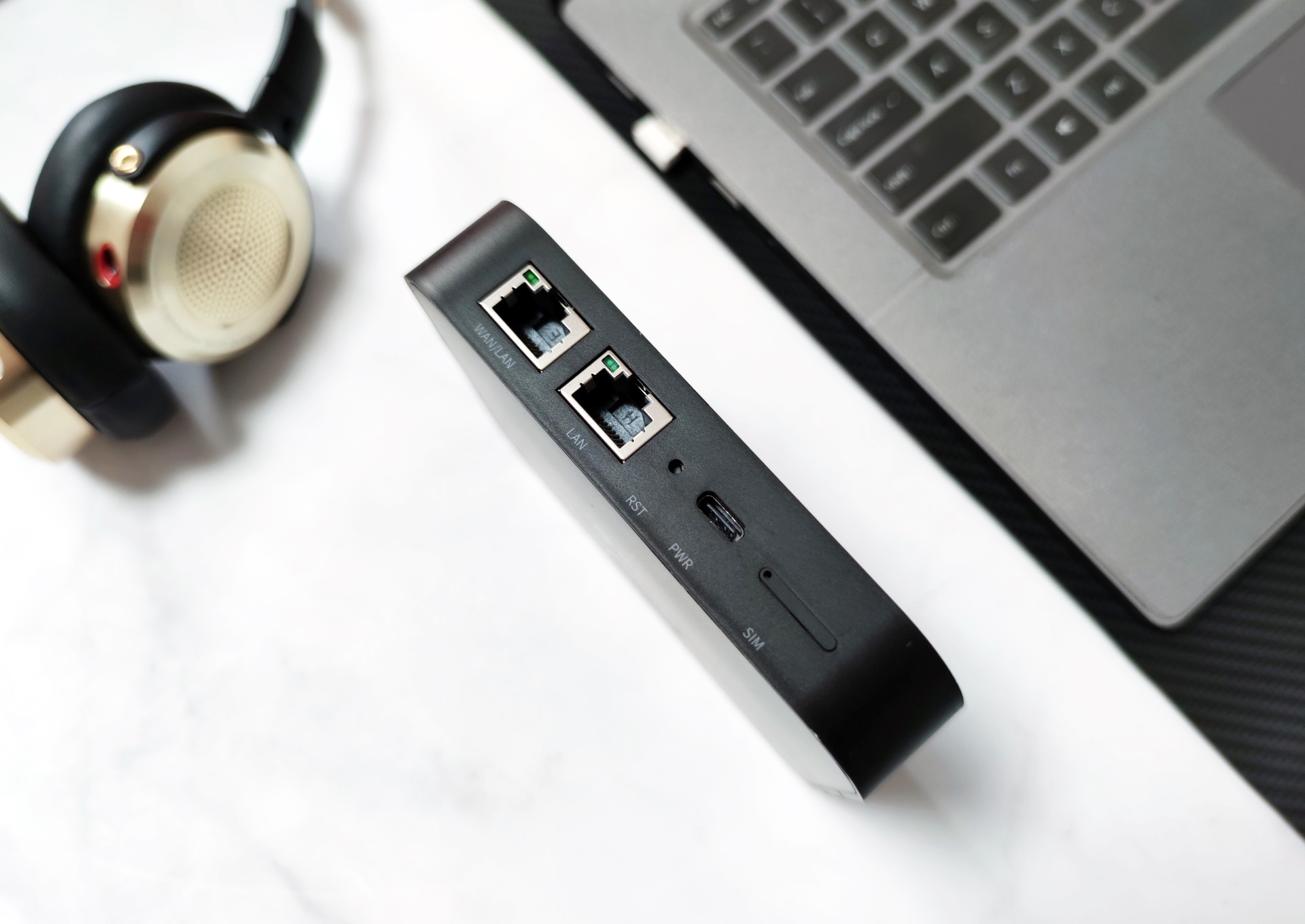 4g路由器远程管理,4g转wifi路由器好用吗