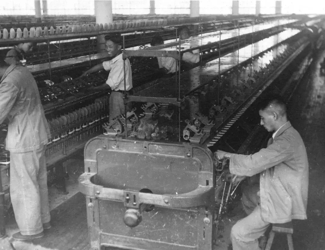 今年一百岁的她，织出全世界最细的纱