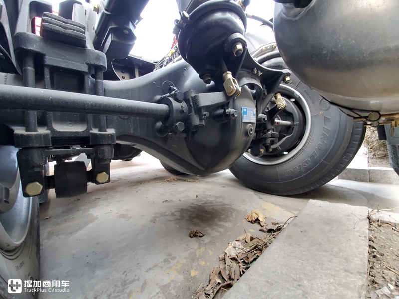 德龙新m3000老款改新款,德龙2019款新m3000