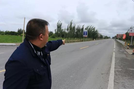 反恐武警抓暴恐分子,新疆公安特警发声亮剑