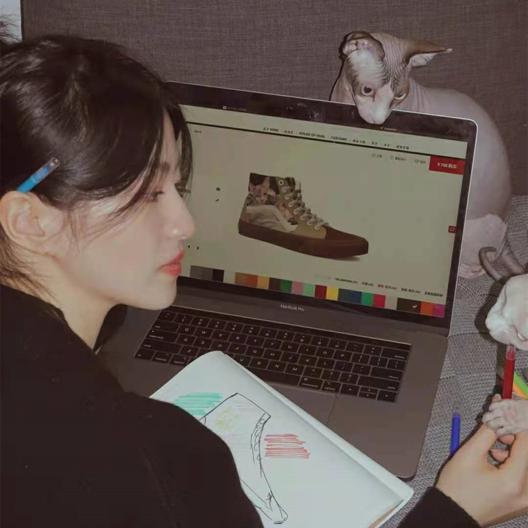 跟着抖音时尚穿搭博主学了一下,跟着博主打卡