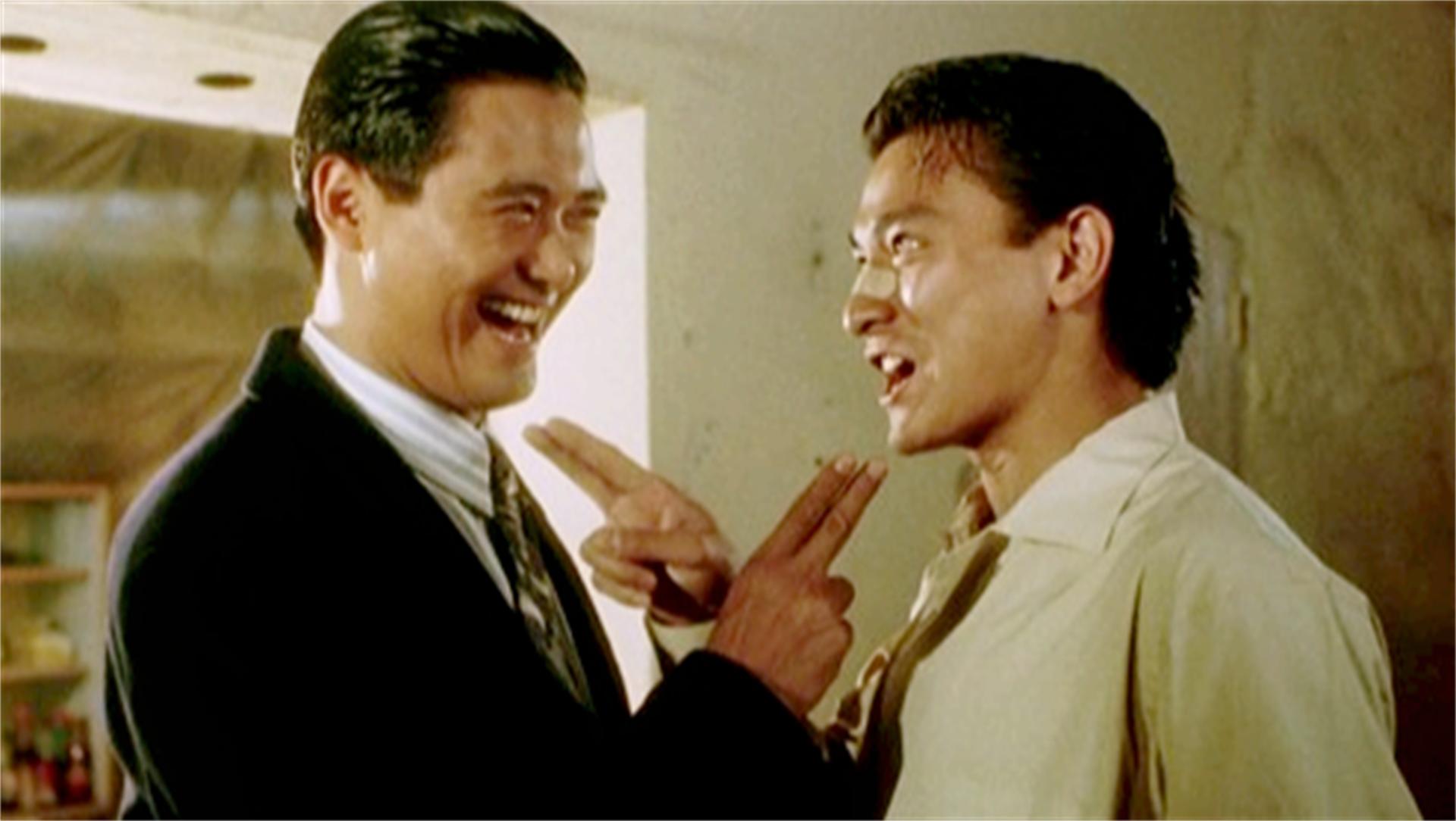 周润发的坎坷之路，曾事业爱情双双陷入低谷，吞食消毒液“自杀”