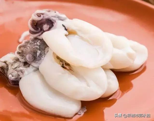 买回来的冰冻墨鱼怎么煮小了,冰冻墨鱼如何煮粥