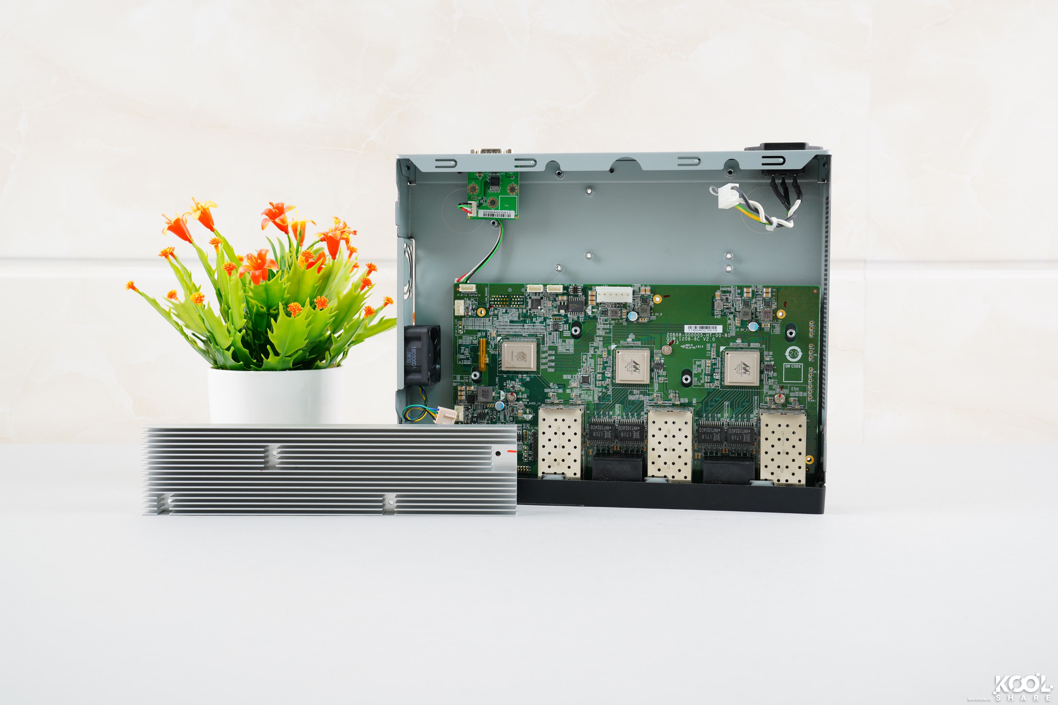 明基benqsw270c显示器,明基sw270c对比imac5k显示器