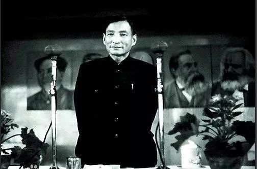 历史如明镜,历史如镜