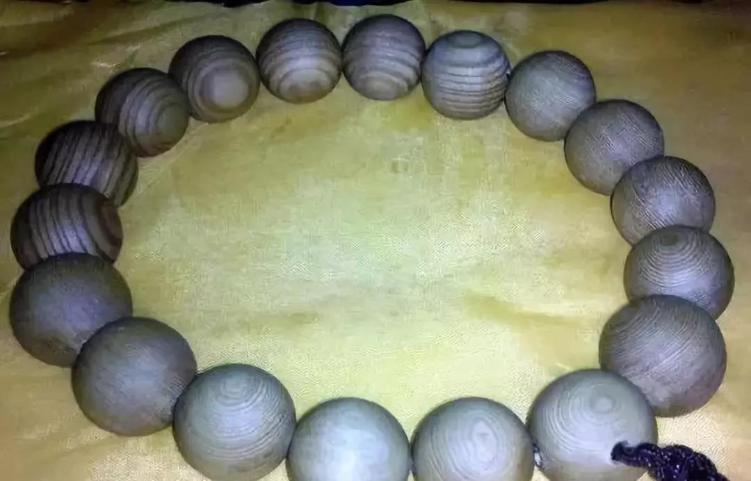 24道木手串真品,木质手串最权威的鉴定免费