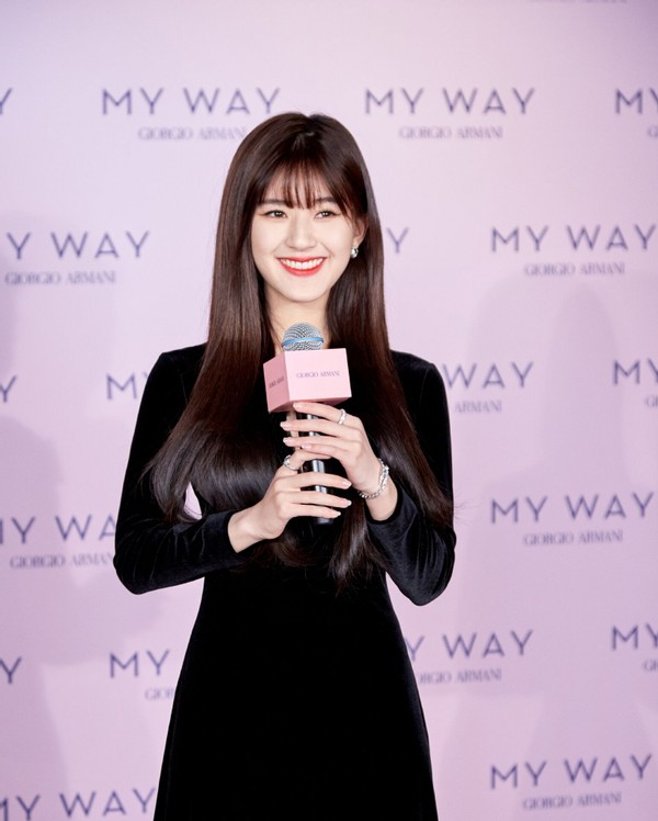 欧莱雅护发精油哪一款比较好用,欧莱雅护发精油哪个瓶好用又便宜